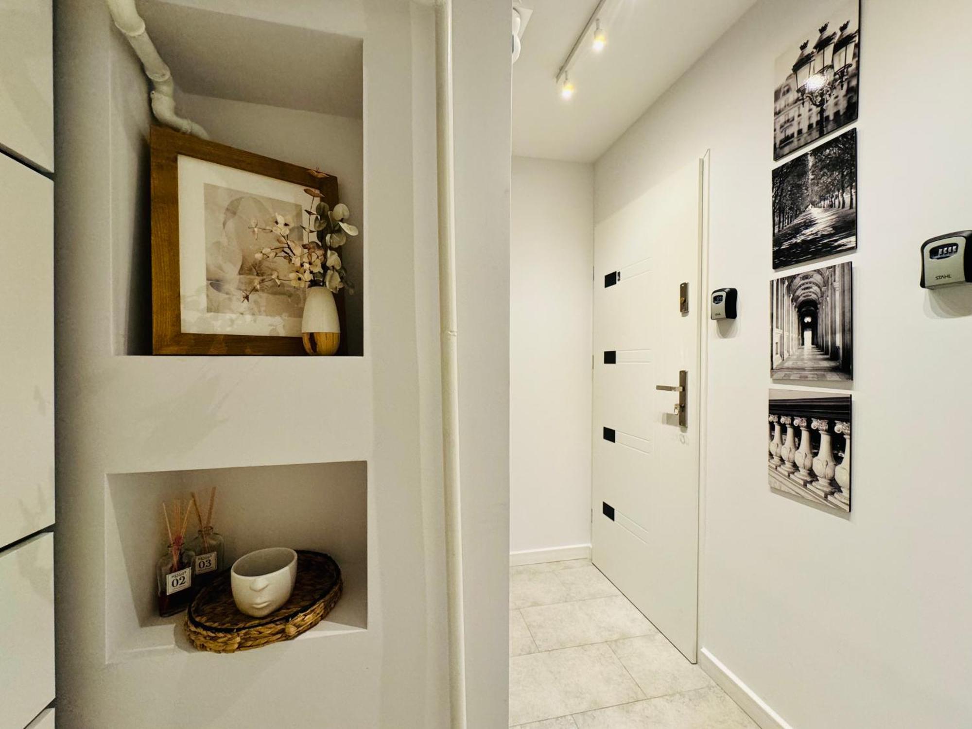 Tandem In Old Town - 24H Self Check-In Apartment วรอตซวาฟ ภายนอก รูปภาพ