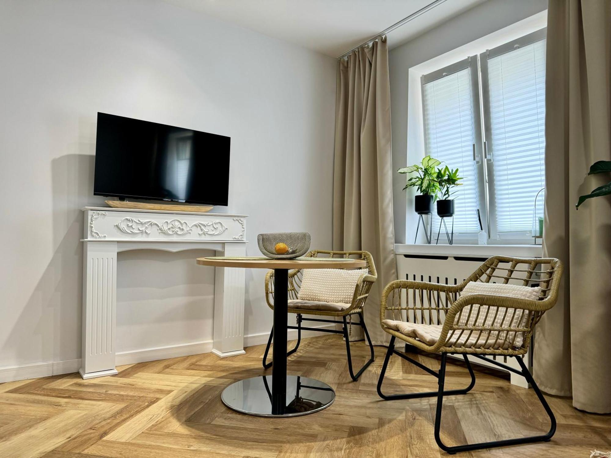 Tandem In Old Town - 24H Self Check-In Apartment วรอตซวาฟ ภายนอก รูปภาพ